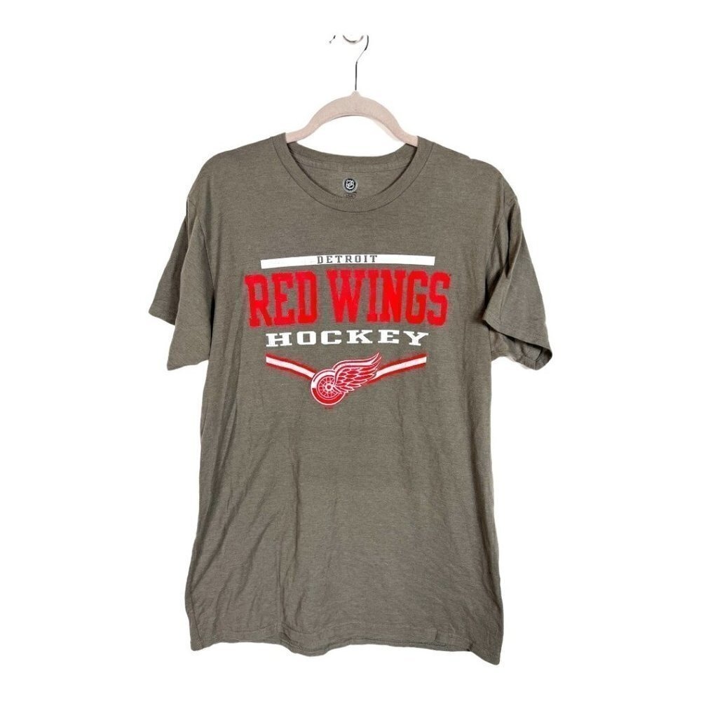 Detroit Red Wings Hockey T Shirt Adult Large Red White NHL Licensed‎